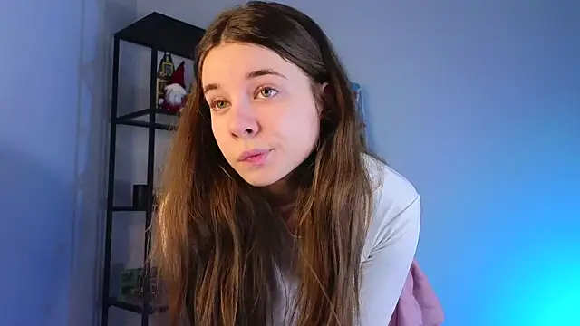 Miss Spider online show from 01-11-25, 06:24