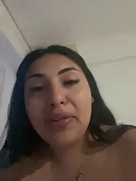 beatrix 001 online show from 12-22-25, 10:32