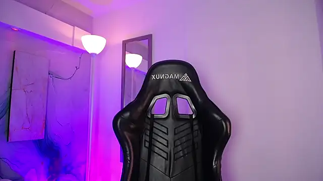 Aniie Doll online show from 03-26-26, 08:29