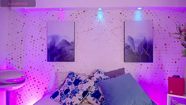 Aniie Doll online show from 02-12-26, 08:19