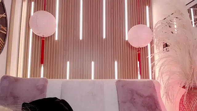 Aniie Doll online show from 01-14-26, 08:23