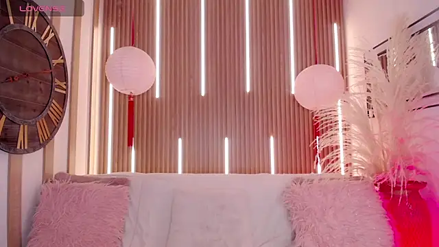 Aniie Doll online show from 01-10-26, 08:37