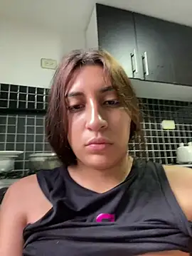 Snapshot of bigasssweet_2 chatting on 02-05-25, 01:11 bigasssweet 2 online show from 02-05-25, 01:11