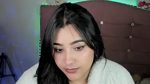Snapshot of male_couper chatting on 02-26-25, 04:08 male couper online show from 02-26-25, 04:08