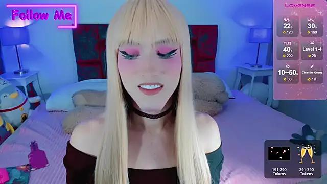 Snapshot of Kirmyy_ chatting on 02-25-25, 11:37 Kirmyy online show from 02-25-25, 11:37