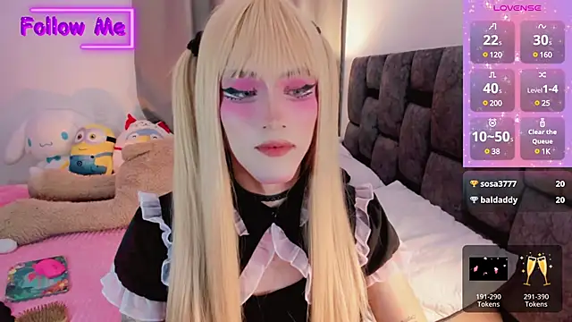 Snapshot of Kirmyy_ chatting on 03-08-25, 02:45 Kirmyy online show from 03-08-25, 02:45