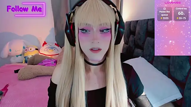 Snapshot of Kirmyy_ chatting on 03-16-25, 09:26 Kirmyy online show from 03-16-25, 09:26