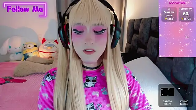 Snapshot of Kirmyy_ chatting on 03-13-25, 11:16 Kirmyy online show from 03-13-25, 11:16