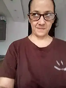 nicolle milf1978 online show from 07-19-26, 12:57