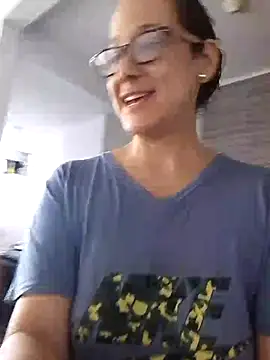 nicolle milf1978 online show from 07-11-26, 12:49