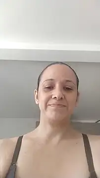 nicolle milf1978 online show from 09-26-25, 12:56