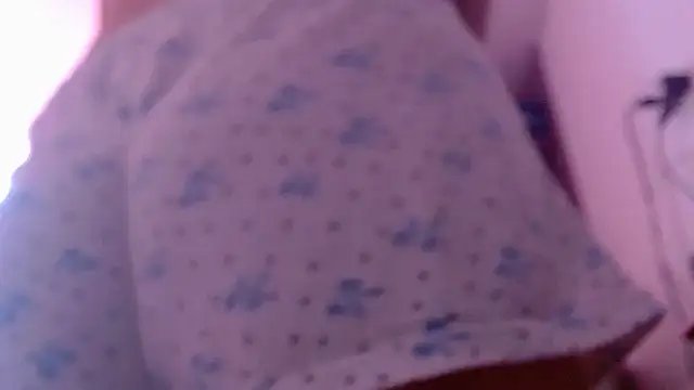 nicolle milf1978 online show from 01-10-26, 12:55