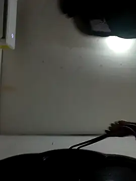 Snapshot of Innsaciable chatting on 09-29-25, 09:27 Innsaciable online show from 09-29-25, 09:27