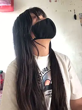 Snapshot of manuu79 chatting on 03-06-25, 10:52 manuu79 online show from 03-06-25, 10:52