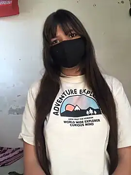 Snapshot of manuu79 chatting on 03-07-25, 08:02 manuu79 online show from 03-07-25, 08:02