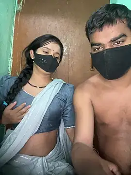Snapshot of Suhani512 chatting on 05-19-26, 11:23 Suhani512 online show from 05-19-26, 11:23
