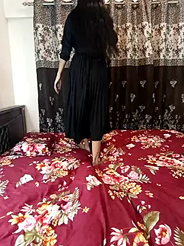 Cute-Bhavya online show from 10-11-25, 03:51