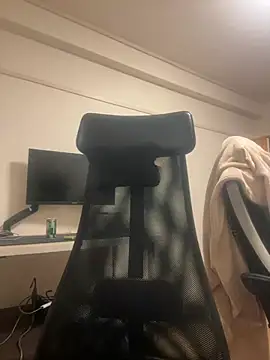 Snapshot of Manato_jp_1215 chatting on 02-13-26, 11:43 Manato jp 1215 online show from 02-13-26, 11:43