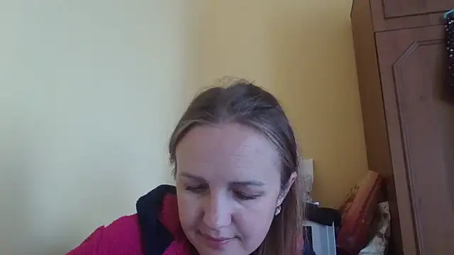 Snapshot of Milaniya261 chatting on 07-12-26, 02:07 Milaniya261 online show from 07-12-26, 02:07