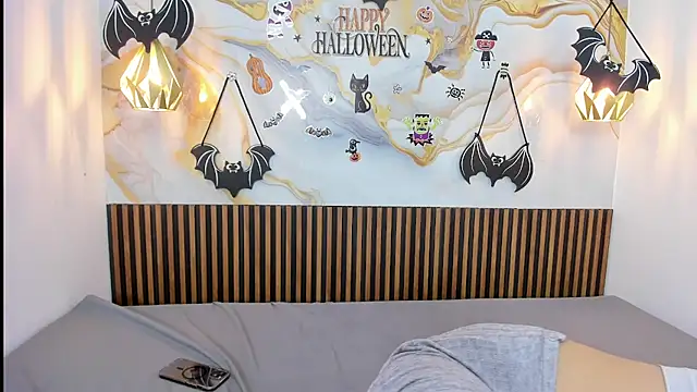 MelissaGilll online show from 10-29-25, 07:35