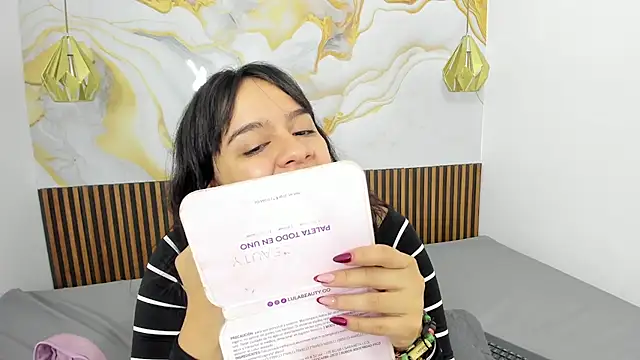 MelissaGilll online show from 11-12-25, 07:29