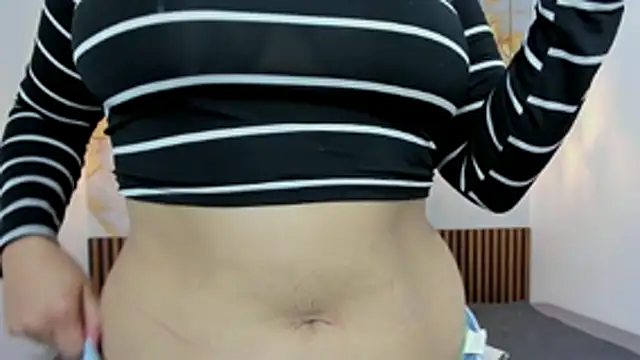 MelissaGilll online show from 11-19-25, 07:25