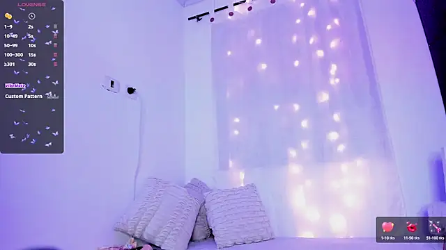 Aria uwu online show from 02-06-25, 05:35