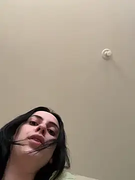 Morguisssz online show from 06-19-26, 10:43