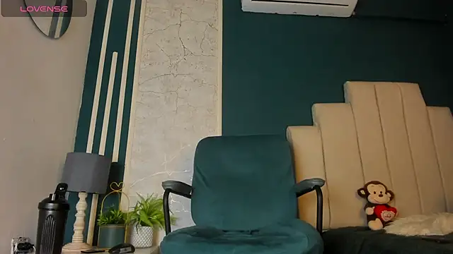 Snapshot of Jeffry_wolvess chatting on 03-04-25, 06:18 Jeffry wolvess online show from 03-04-25, 06:18