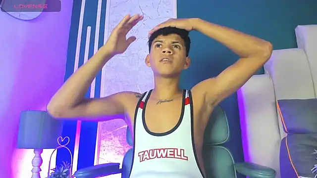 Snapshot of Jeffry_wolvess chatting on 02-27-26, 12:00 Jeffry wolvess online show from 02-27-26, 12:00