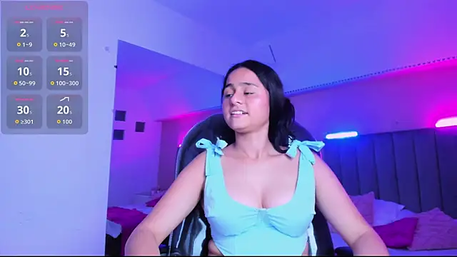 Giselle Roldan online show from 07-16-26, 01:46
