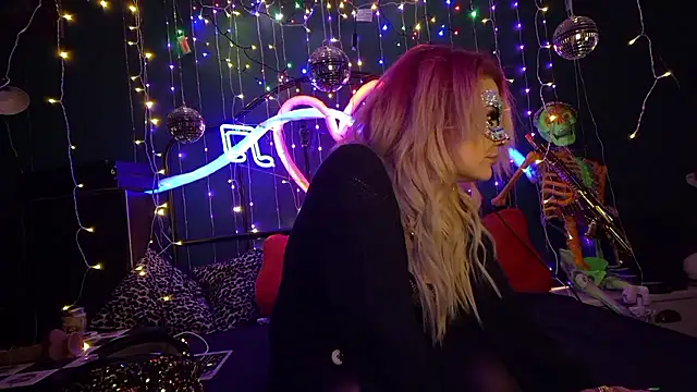 anonymouszN online show from 01-11-26, 09:11