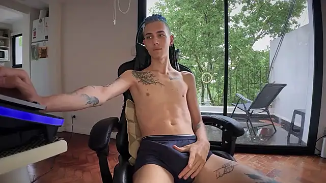 Den BlueXx online show from 11-07-25, 04:55