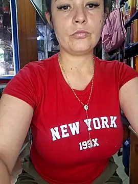 Snapshot of nidia2026 chatting on 04-13-26, 03:38 nidia2026 online show from 04-13-26, 03:38