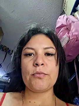 Snapshot of nidia2026 chatting on 04-14-26, 01:27 nidia2026 online show from 04-14-26, 01:27