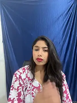 Snapshot of Sugarlips-14 chatting on 03-19-25, 04:14 Sugarlips-14 online show from 03-19-25, 04:14
