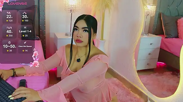 Snapshot of AllissonJames chatting on 12-02-25, 05:03 AllissonJames online show from 12-02-25, 05:03