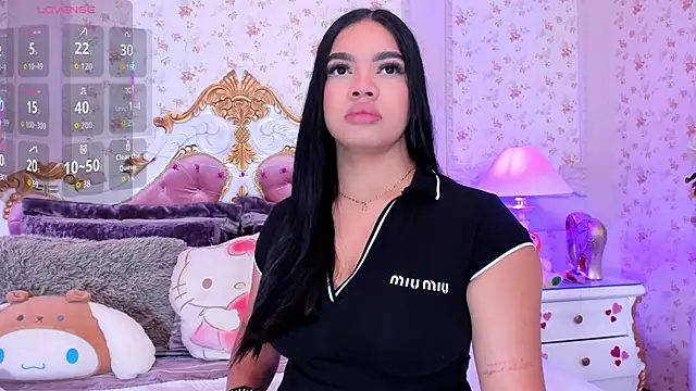 Snapshot of AllissonJames chatting on 10-25-25, 11:20 AllissonJames online show from 10-25-25, 11:20