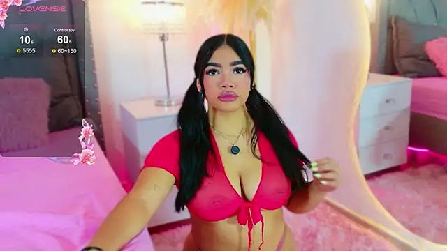 Snapshot of AllissonJames chatting on 12-05-25, 12:48 AllissonJames online show from 12-05-25, 12:48