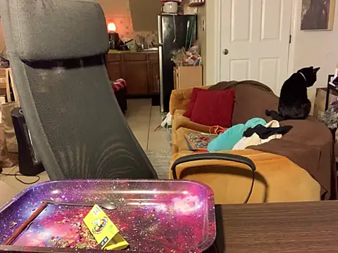 BigKittyRaven online show from 12-12-24, 05:04