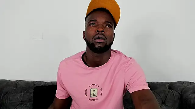 Dylan Taylor online show from 10-27-25, 04:13