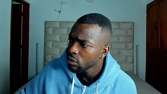 Dylan Taylor online show from 03-04-26, 03:25