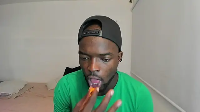 Dylan Taylor online show from 02-28-25, 07:48