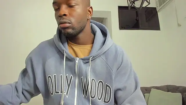 Dylan Taylor online show from 06-06-26, 01:05