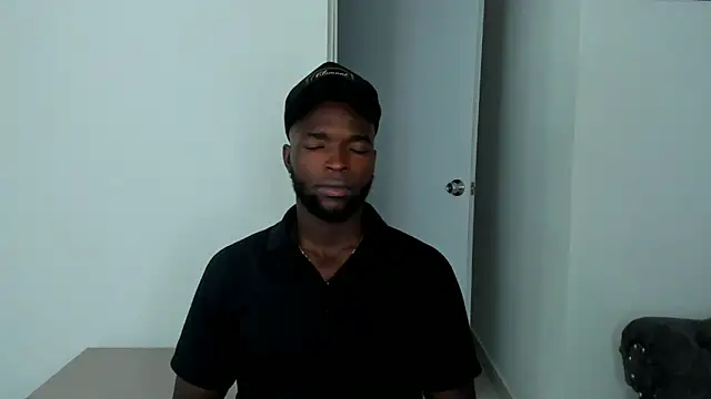 Dylan Taylor online show from 09-10-25, 02:32