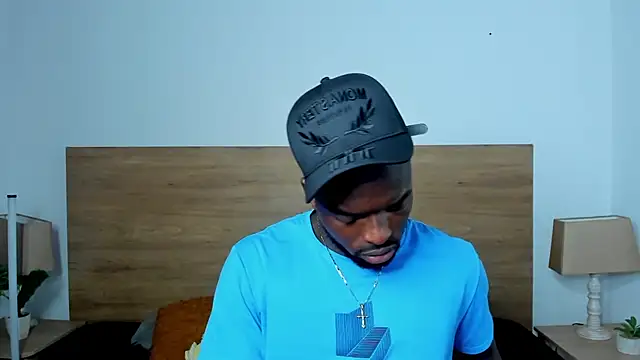 Snapshot of Dylan_Taylor chatting on 01-17-26, 02:48 Dylan Taylor online show from 01-17-26, 02:48