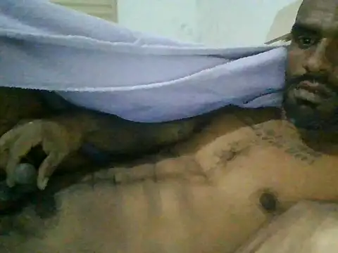 Snapshot of Alissonrafael chatting on 09-12-25, 03:06 Alissonrafael online show from 09-12-25, 03:06