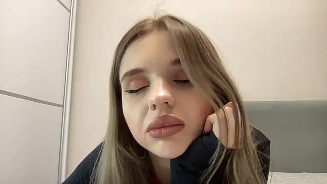 Snapshot of burningangel chatting on 02-03-26, 12:54 burningangel online show from 02-03-26, 12:54