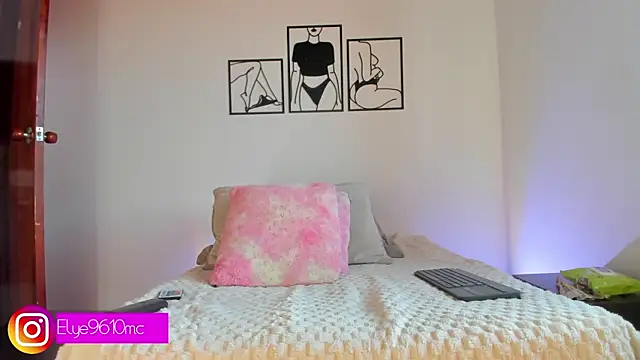 ellie mcdonald online show from 07-14-26, 09:54