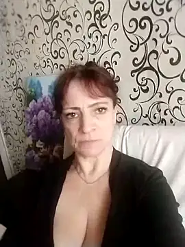 Snapshot of Lorrain_Dorrie chatting on 02-27-25, 11:06 Lorrain Dorrie online show from 02-27-25, 11:06